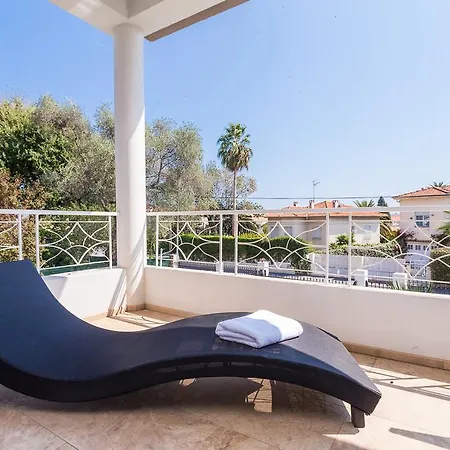 Velvet 3* Villeneuve-Loubet