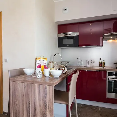Velvet Appart hôtel 3*