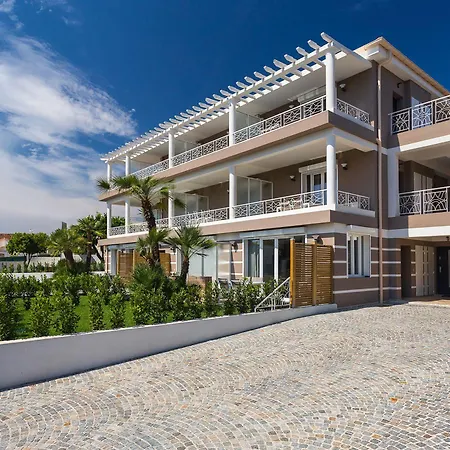 Velvet Appart hôtel Villeneuve-Loubet